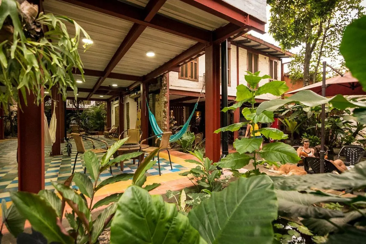 Wepa House Hostel Cali