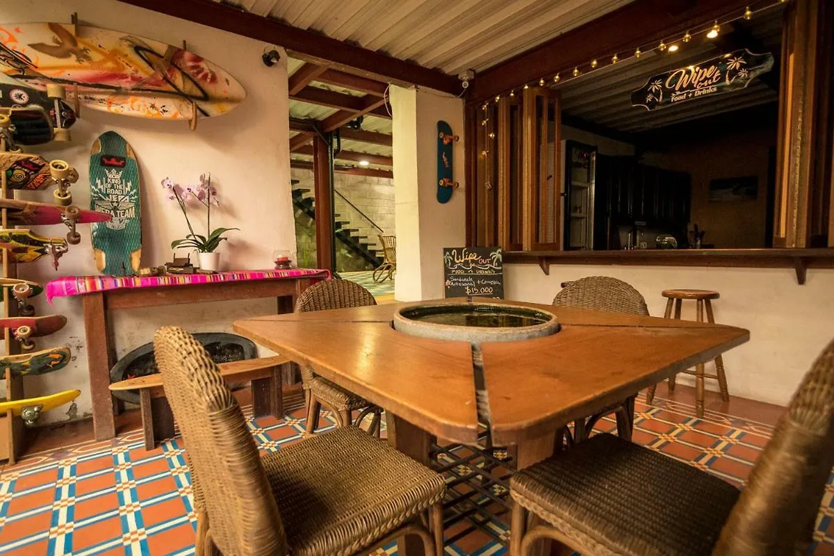 Wepa House Hostel Cali