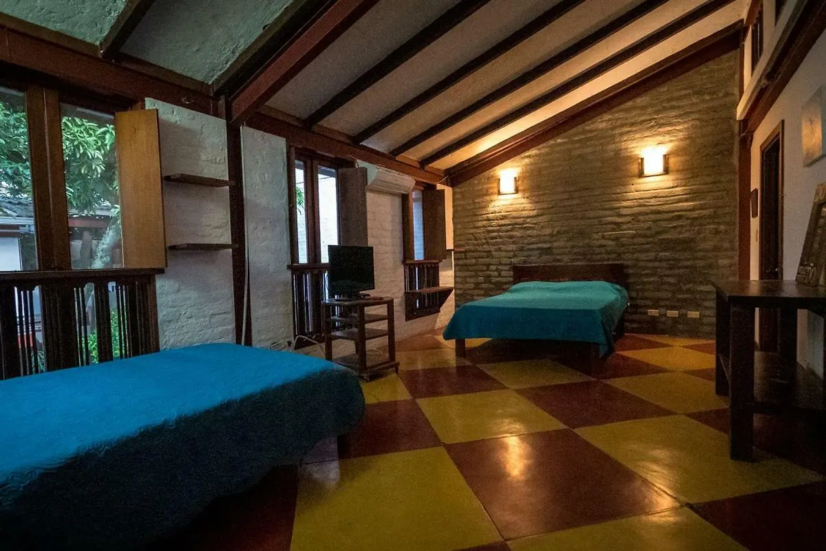 Wepa House Hostel Cali 0*,  Colombia